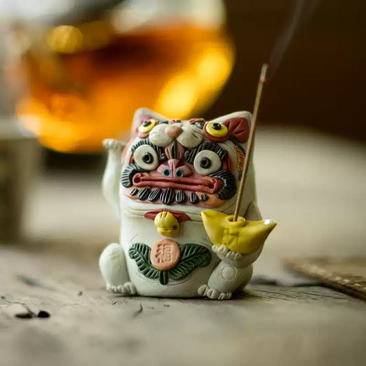 Handcrafted Jingdezhen Porcelain Lucky Cat – Stick Incense Holder & Tea Pet | Traditional Chinese Gift