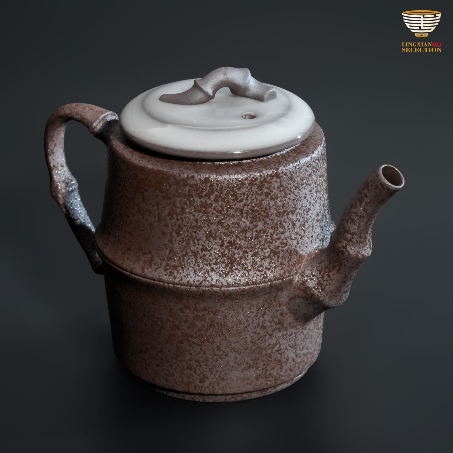 【Wu Jun Handmade Celadon Stone-Texture Teapot And Quick Pot】Original Handcrafted · High-Fired Celadon · Rock-Inspired Finish · Premium Tea Brewing Vessel