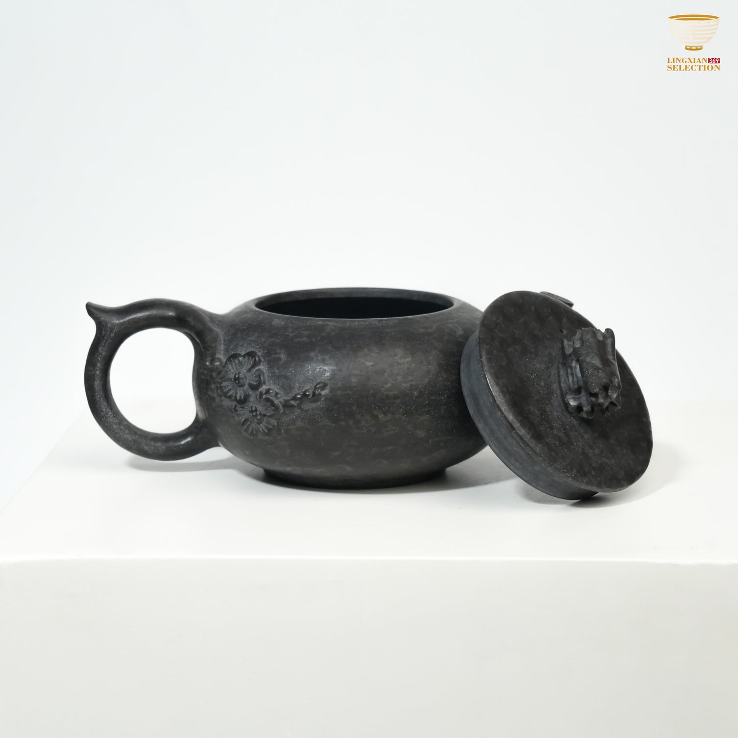 【Hunan An Hua Tillite Stone Translucent Pierced Teapot】 Glacial Rock Teapot |Hand-Carved Natural Stone|Water Purification Effect|Translucent Texture|Oriental Tea Aesthetic