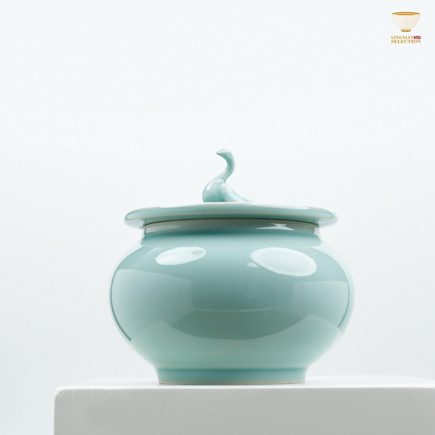 【Celadon Swan-Lid Tea Caddy/Tea Jar From Lei Huixian】 – Handcrafted Porcelain Jar with Artistic Animal Design | Elegant & Airtight Storage for Loose Leaf Tea