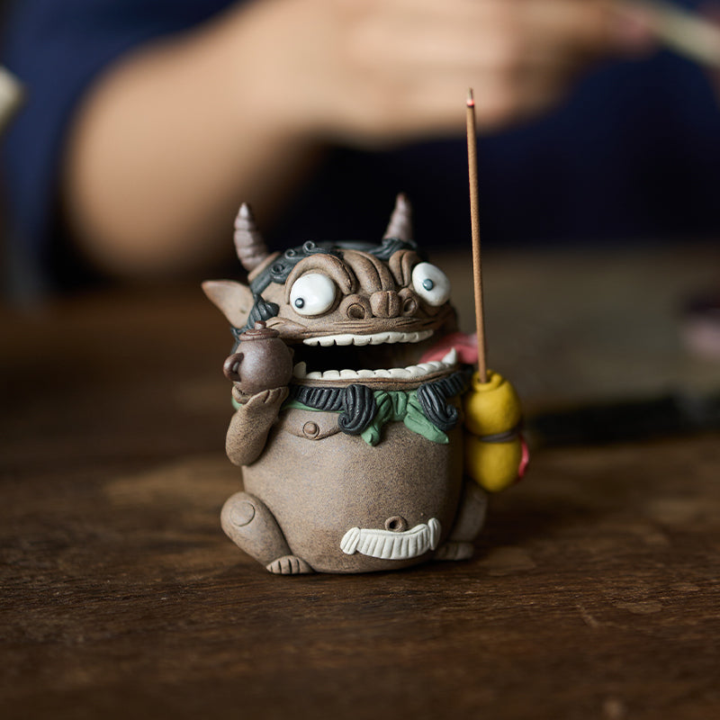 Pixiu Tea Boy Figurine – Tea Pet & Stick Incense Holder | Blessings of Fortune and Prosperity | Traditional Chinese Tea Gift