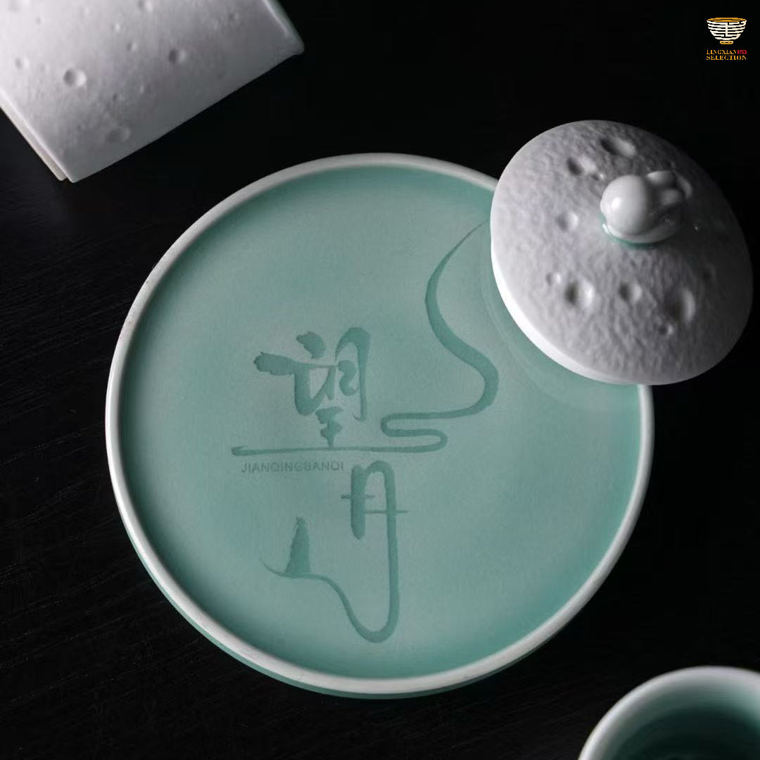 Wu Junjie · “Moon Gazing” Tea Set | Handmade Celadon Teapot & Cups Gift Box · Elegant Gongfu Teaware · Perfect for Gifting