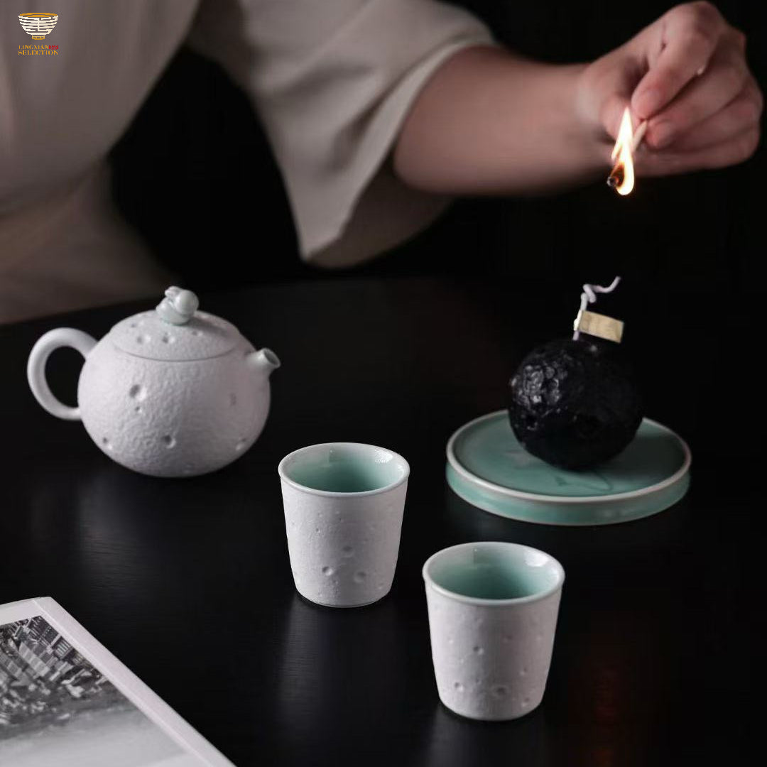 Wu Junjie · “Moon Gazing” Tea Set | Handmade Celadon Teapot & Cups Gift Box · Elegant Gongfu Teaware · Perfect for Gifting