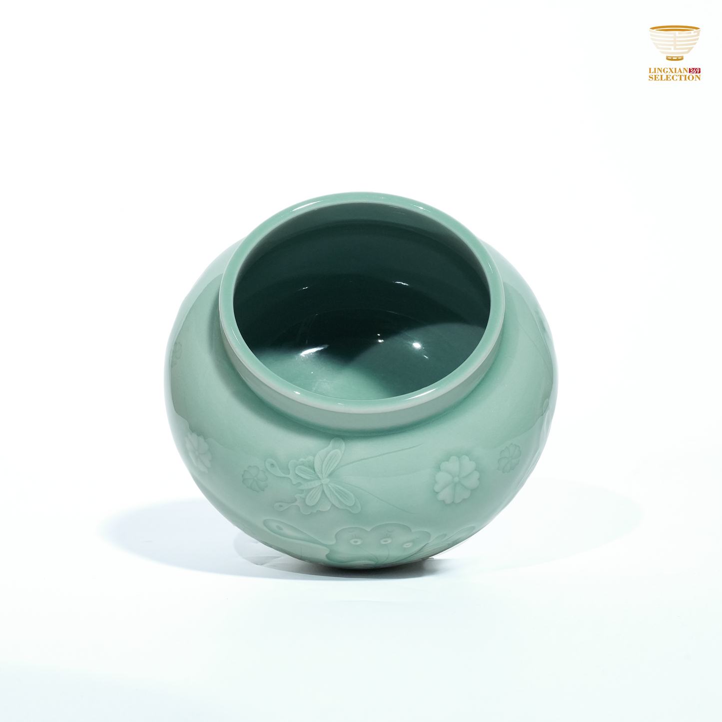 Liao Xinliang Butterfly Wash-Tank | Celadon Relief Art T Ware | Hand-Carved Butterfly Motif · Elegant Tea Rinse Bowl
