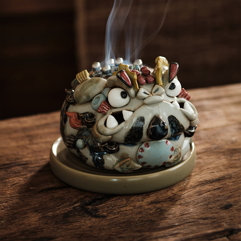 Handcrafted Jingdezhen Fortune Toad Incense Burner – Original Ceramic Design | Chinese Incense Art & Cultural Gift