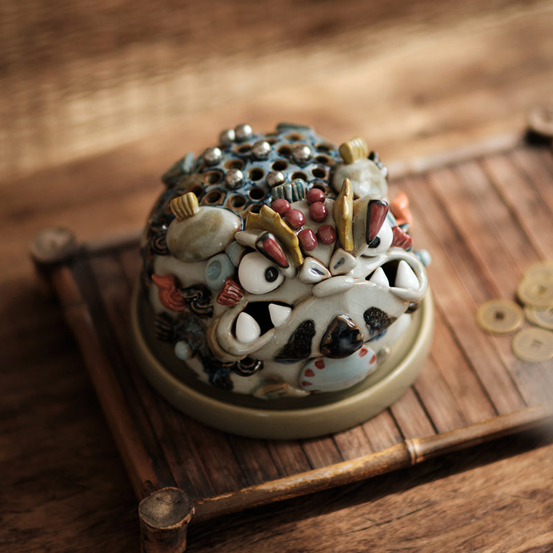 Handcrafted Jingdezhen Fortune Toad Incense Burner – Original Ceramic Design | Chinese Incense Art & Cultural Gift