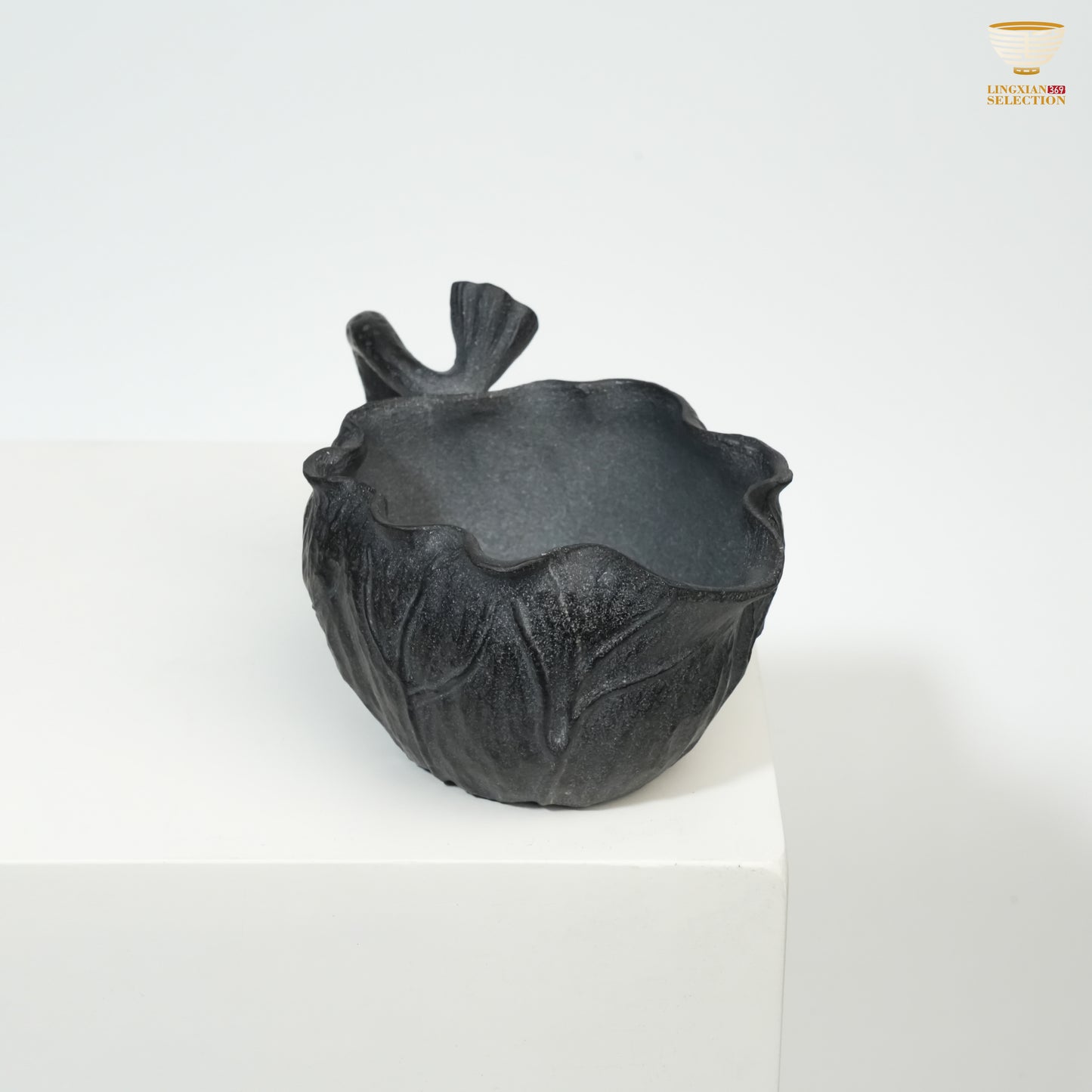 【Hunan An Hua Tillite Stone Lotus Sharing Cup】|Hand-Carved Natural Stone|Raw Rock Texture|Artisan Teaware for Authentic Gongfu Tea Experience