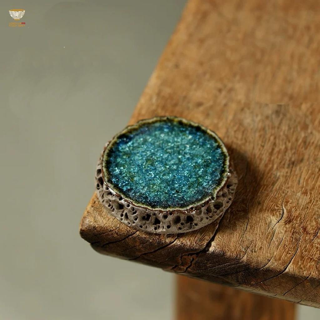 Handmade Taihu Stone Lid Rest | Aged Rock-Mineral Gongfu Tea Lid Holder | Wabi-Sabi Inspired Teaware Accessory