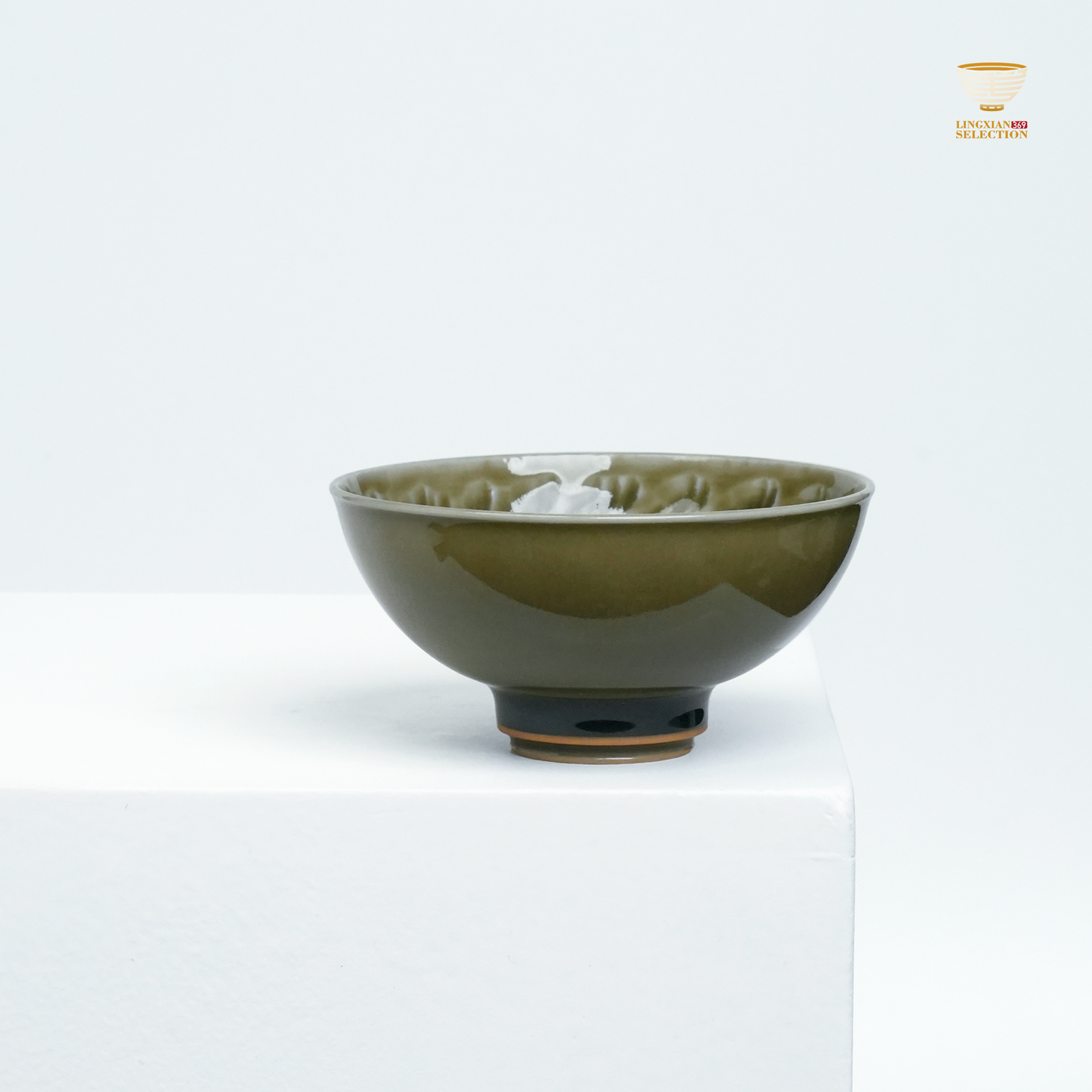 【Longquan Celadon by Liao Xinliang ·Rising Winds and Flowing Waters Wood-fire Teacup|A Masterpiece of Craftsmanship & Tea Aesthetic Collection】