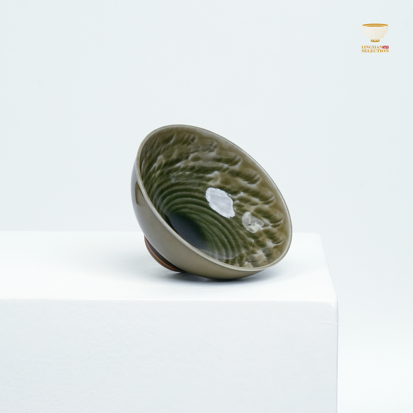 【Longquan Celadon by Liao Xinliang ·Rising Winds and Flowing Waters Wood-fire Teacup|A Masterpiece of Craftsmanship & Tea Aesthetic Collection】