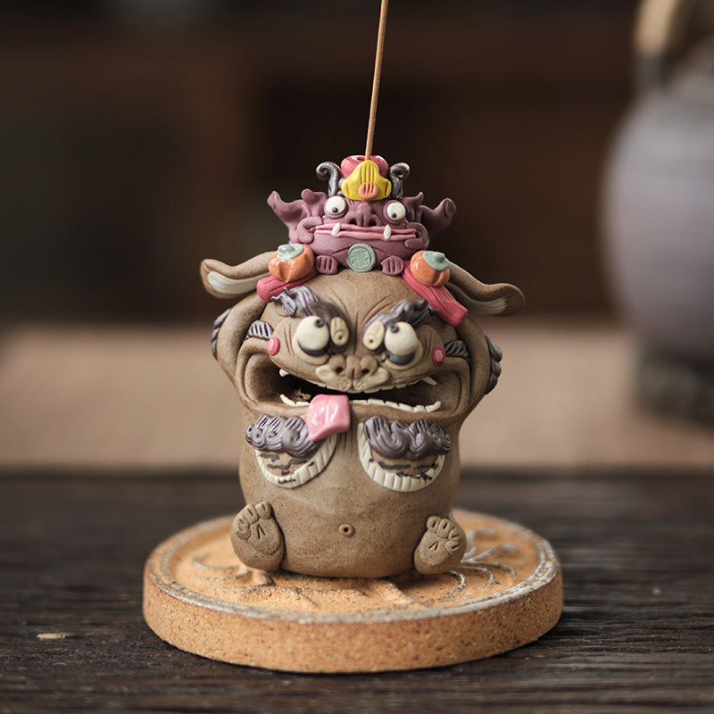 Blessings Aplenty – Fortune Lion Tea Pet & Incense Holder | Traditional Chinese Gift