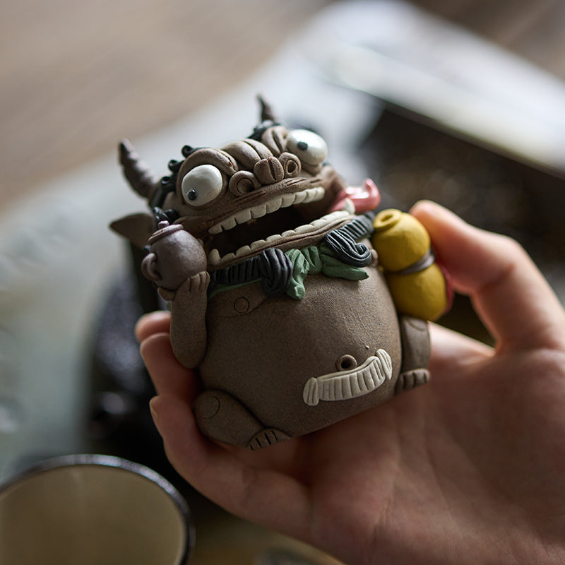 Pixiu Tea Boy Figurine – Tea Pet & Stick Incense Holder | Blessings of Fortune and Prosperity | Traditional Chinese Tea Gift