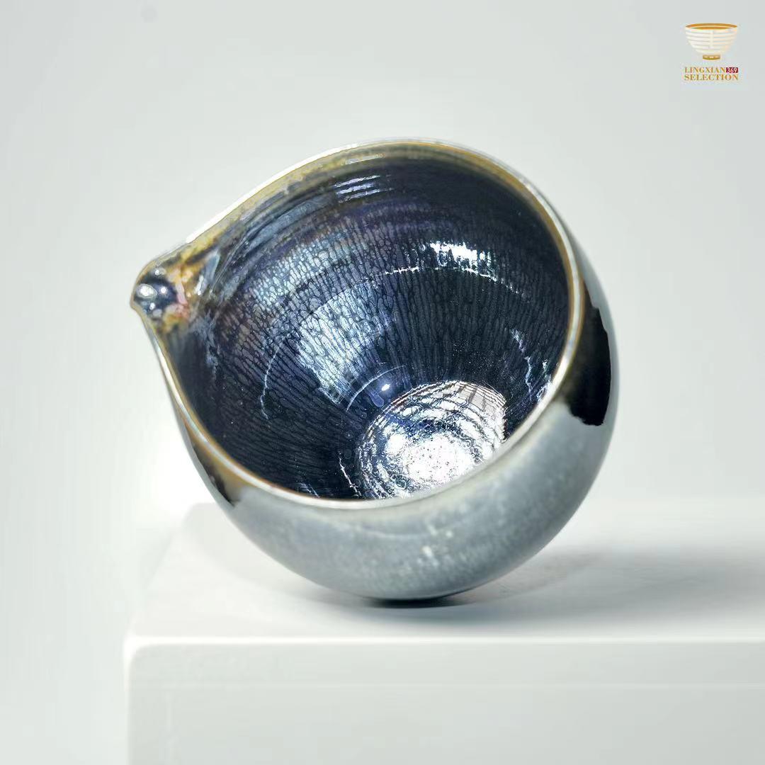 Baiding Jian Zhan Latent Grain Sharing Cup | Handmade Black-Glaze Relief | Timeless Oriental Elegance · Collectible Ceramic Gift