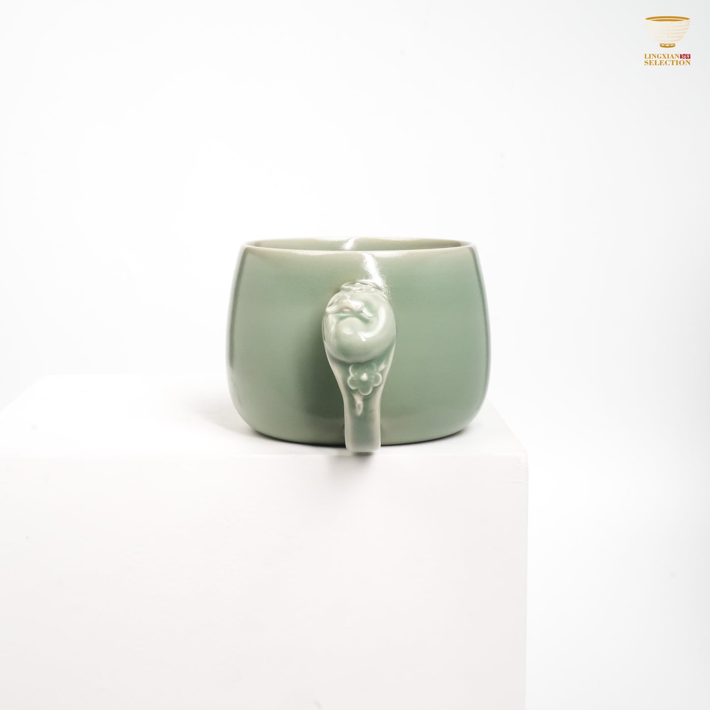 Jin Hongyang · Celadon Bean-Green Fox Handle Mug|Graceful Design · Refined Celadon Glaze · Handmade Elegance · Whimsical Charm