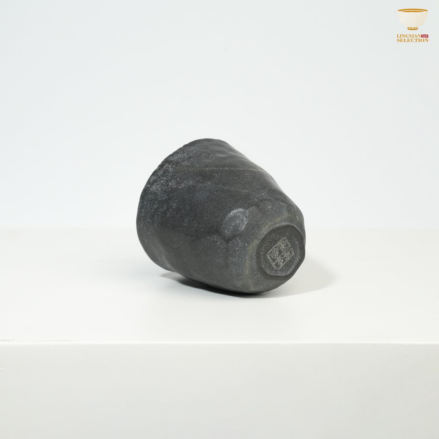 【Hunan An Hua Tillite Stone Handcrafted Teacup】|Natural Stone Material · Hand-Carved Craftsmanship · Distinct Rock Texture · A Refined Choice for Tea Aesthetics