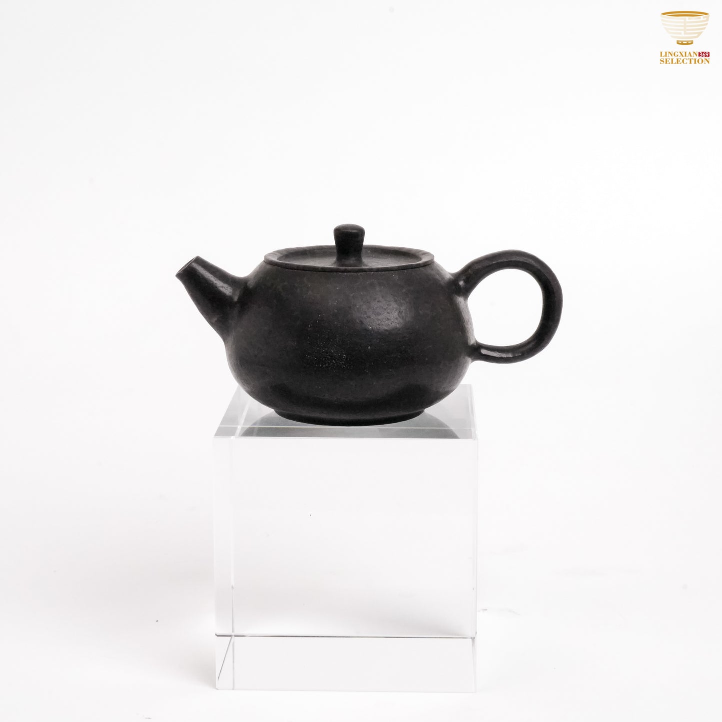 【Hunan An Hua Tillite Stone Return-to-Source Teapot】 Glacial Rock Teapot |Hand-Carved Natural Stone|Water Purification Effect|Translucent Texture|Oriental Tea Aesthetic