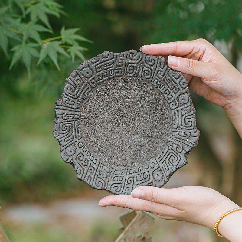 Jingdezhen Rustic Ceramic Tea Tray with Taotie Motif – Water-Storing Gongfu Tea Plate, Traditional Chinese Gift