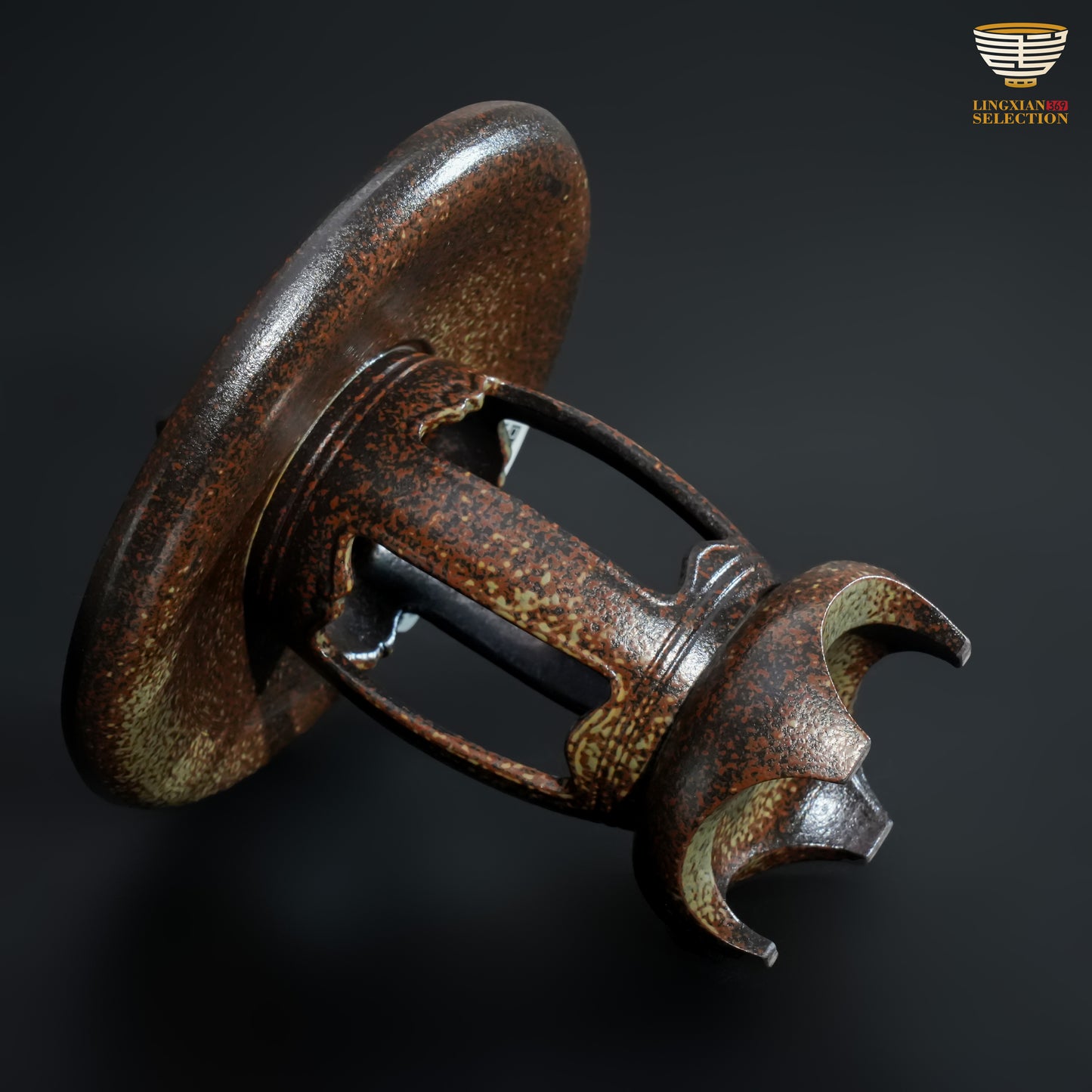 Wu Jun · Eaved Lantern Incense Stand|Antique-Inspired Form, Handcrafted Patina, A Ritual of Stillness