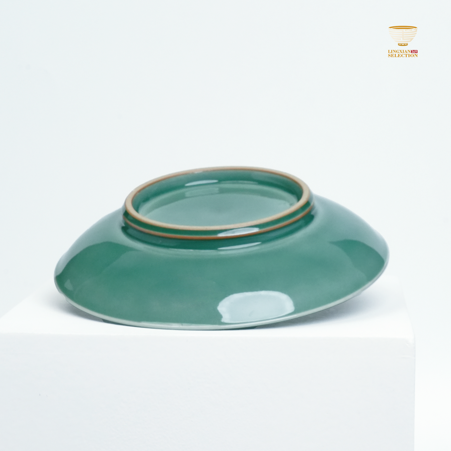 【Longquan Celadon by Liao Xinliang · Qian Ye Gaiwan Series|A Masterpiece of Craftsmanship & Tea Aesthetic Collection】