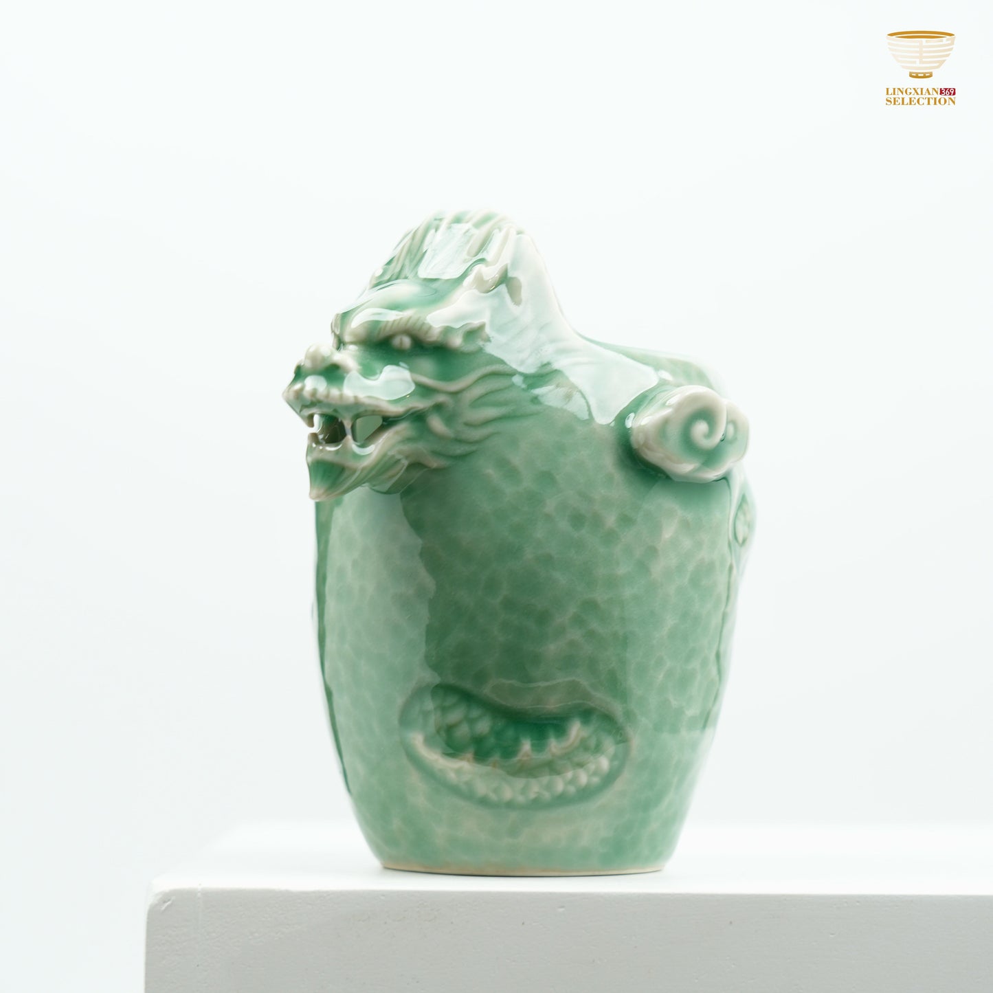 【Celadon Dragon Spout Fair Cup From Lei Huixian】 Dragon Spout Fair Cup – Handcrafted Tea Pitcher with Sculpted Dragon Head | 3 Variants incl. Stunning Wood-Fired Finish