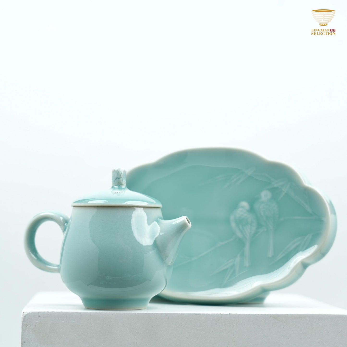 【Premium Celadon landscape Tea Set From Lei Huixian】 – Handcrafted Floral Engraved Teapot & Cups with Lotus Tray | Master Design Collectible Teaware for Gifting