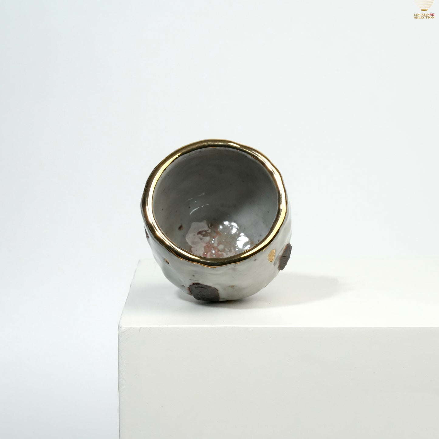 Gao Yue · Shino Ware Dunhuang Buddha Teacup | Handmade Wood-Fired Ceramic Cup | Buddha Relief · Kintsugi Art · Collectible Zen Teaware