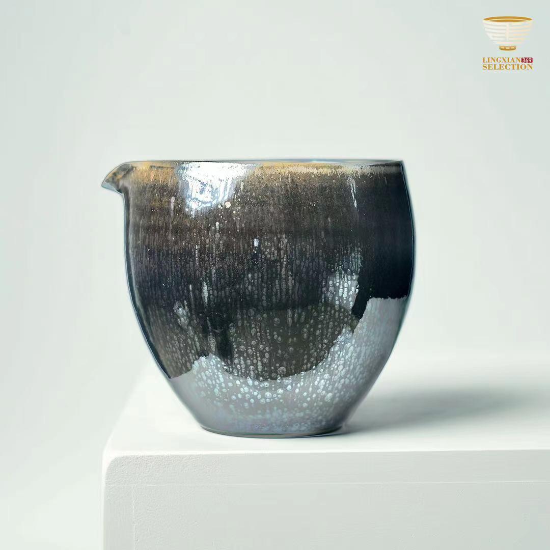 Baiding Jian Zhan Latent Grain Sharing Cup | Handmade Black-Glaze Relief | Timeless Oriental Elegance · Collectible Ceramic Gift