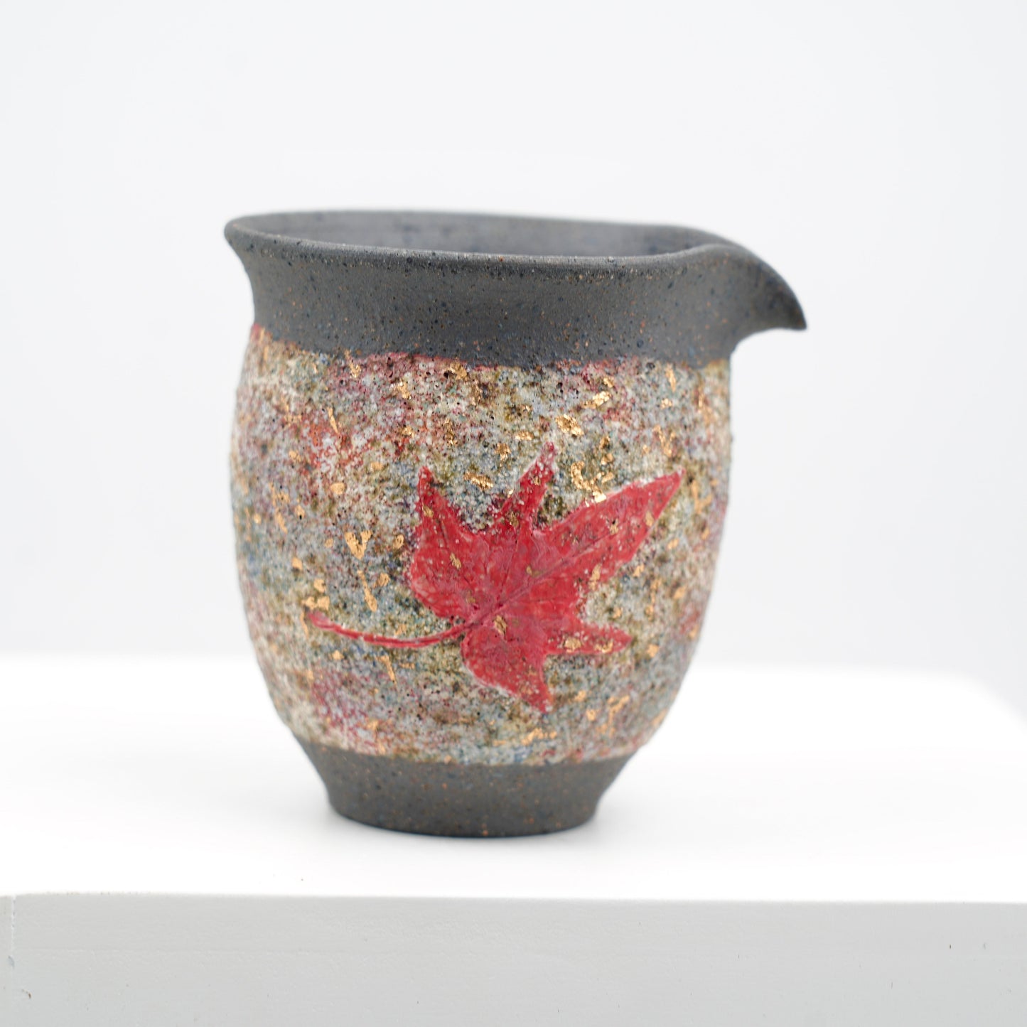 Gaoyue Aged Rock-Mineral Glaze Maple Sharing Cup | Handcrafted Sharing Pitcher | Oriental Wabi-Sabi Teaware