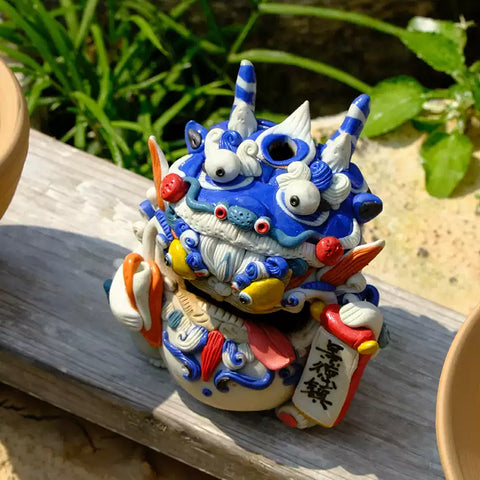 Jingdezhen Blue-and-White Mythical Beast Tea Pet – Handmade Backflow & Stick Incense Burner | Traditional Chinese Gift