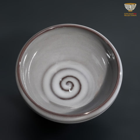 Wu Jun · A Bowl of Spring Water Teacup｜Soft Glaze, Flowing Spiral, Serenity in Form