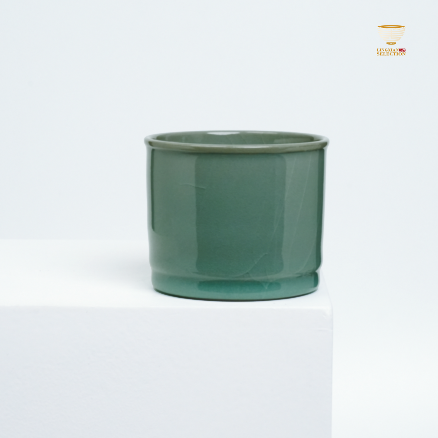 【Longquan Celadon by Liao Xinliang ·Ice crackles Horizon Teacup Series｜A Masterpiece of Craftsmanship & Tea Aesthetic Collection】