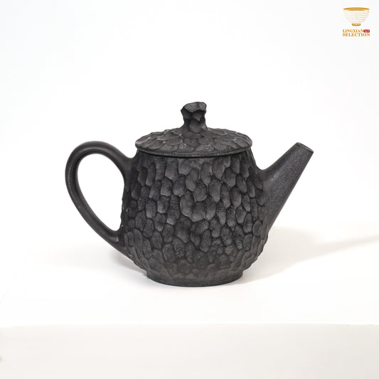 【Hunan An Hua Tillite Stone Surging Spring Teapot】 Glacial Rock Teapot ｜Hand-Carved Natural Stone｜Water Purification Effect｜Translucent Texture｜Oriental Tea Aesthetic