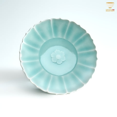 Jin Hongyang · Celadon Lotus Teacup & Pink Blue Saucer Set｜Handcrafted Porcelain · One Cup One Saucer · Elegant as a Lotus           ChatGPT