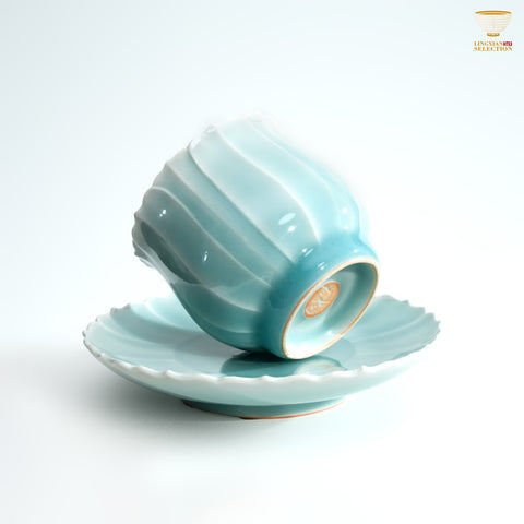Jin Hongyang · Celadon Lotus Teacup & Pink Blue Saucer Set｜Handcrafted Porcelain · One Cup One Saucer · Elegant as a Lotus           ChatGPT