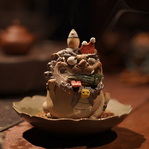 "Fortune & Harmony" Pixiu – Handcrafted Jingdezhen Ceramic Tea Pet & Incense Burner | Backflow & Stick Compatible | Traditional Chinese Tea Gift