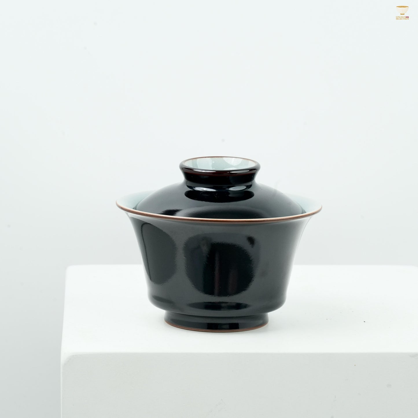 [Huang Can Celadon | Black Glaze Elegance] Handcrafted Chinese Teaware  – Shadow Celadon Gaiwan with Dragon Relief Saucer ｜High-Fired Porcelain · Oriental Aesthetics · Collectible Quality Drinkware