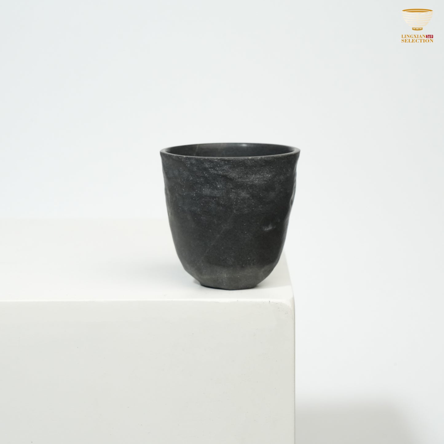 【Hunan An Hua Tillite Stone Handcrafted Teacup】｜Natural Stone Material · Hand-Carved Craftsmanship · Distinct Rock Texture · A Refined Choice for Tea Aesthetics