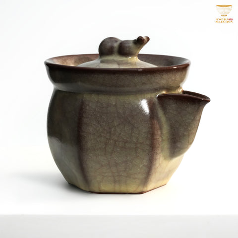 Jin Hongyang · Ge Ware Ice-Crackle Quick teapot｜Transmutation Glaze · Handcrafted Finish · Reimagined Antiquity · A Statement Piece for the Tea Table