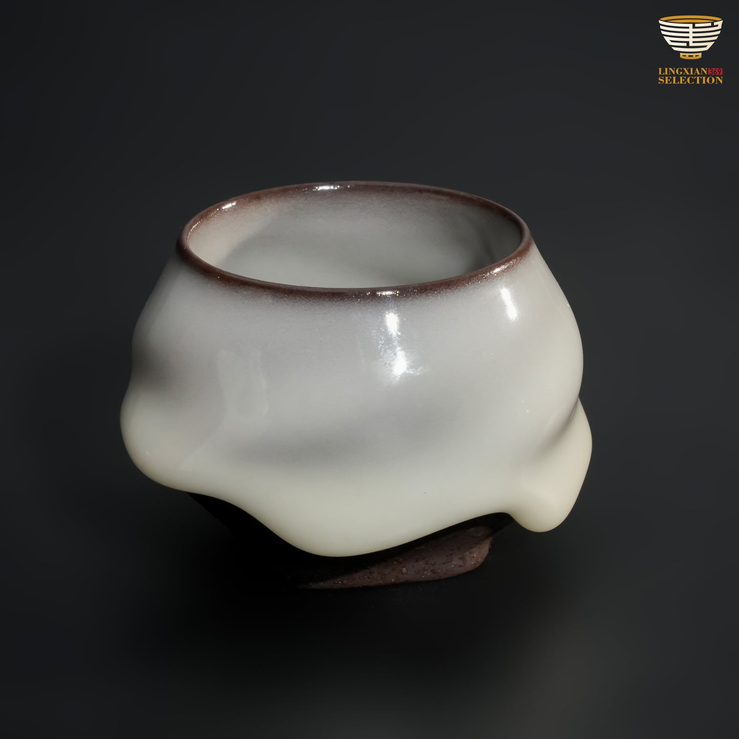 Wu Jun · Spring Flow Series Teacup｜Glaze Like Flowing Water, Form Inspired by Nature