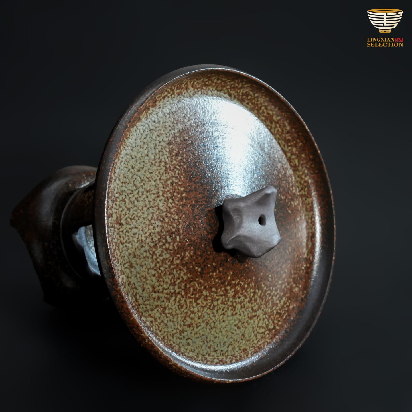 Wu Jun · Eaved Lantern Incense Stand｜Antique-Inspired Form, Handcrafted Patina, A Ritual of Stillness