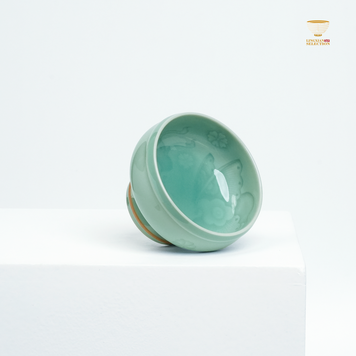 【Longquan Celadon by Liao Xinliang · Butterfly Teacup｜A Masterpiece of Craftsmanship & Tea Aesthetic Collection】