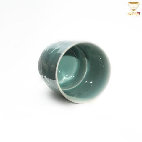 Jinhongyang · Celadon Ice-Crackle Cup | Aesthetic Ice-Crack Texture · Handmade High-Fire Porcelain · Minimalist Modern Design · Perfect for Daily Beverages
