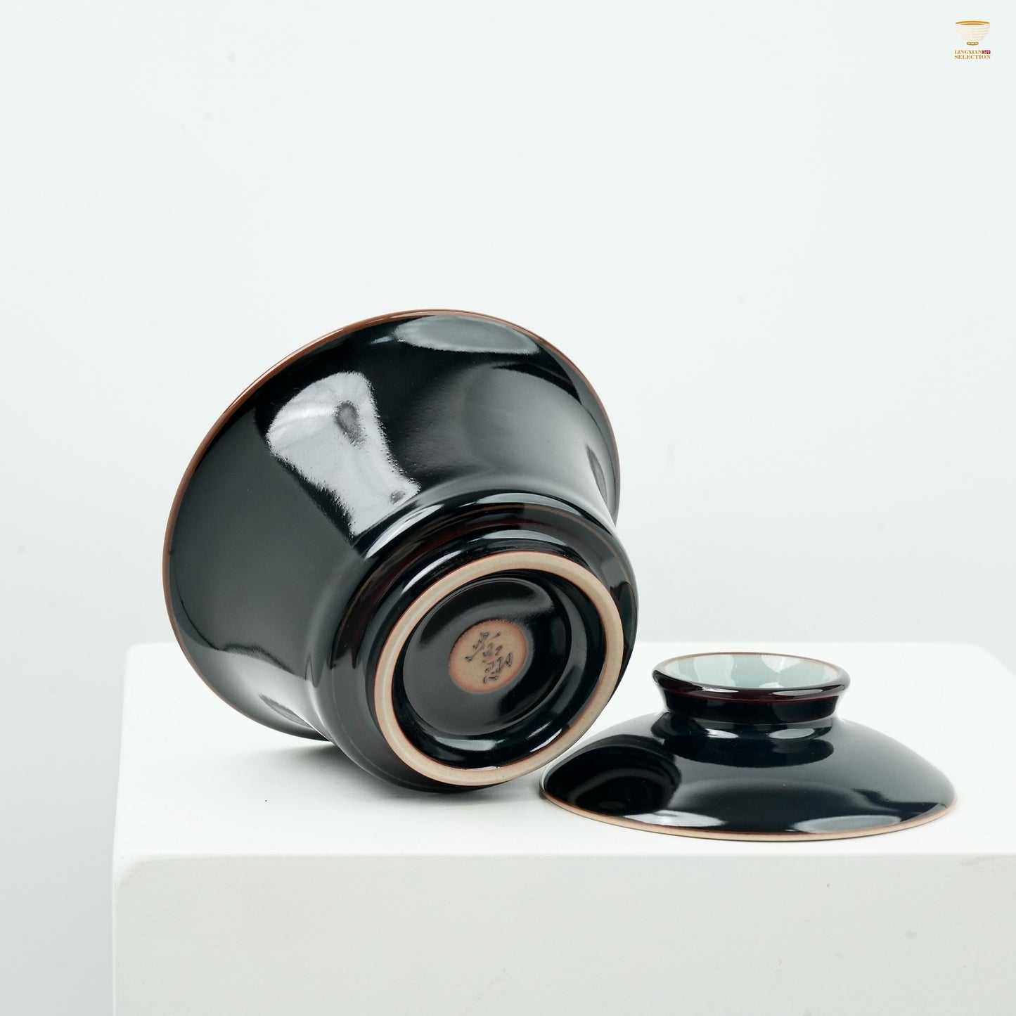 [Huang Can Celadon | Black Glaze Elegance] Handcrafted Chinese Teaware  – Shadow Celadon Gaiwan with Dragon Relief Saucer ｜High-Fired Porcelain · Oriental Aesthetics · Collectible Quality Drinkware