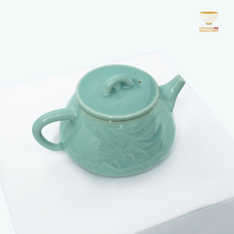 Lei Huixian · Dragon Relief Gongfu Teapot | Longquan Celadon Handcrafted Teaware · Embossed Dragon Motif · Oriental Elegance