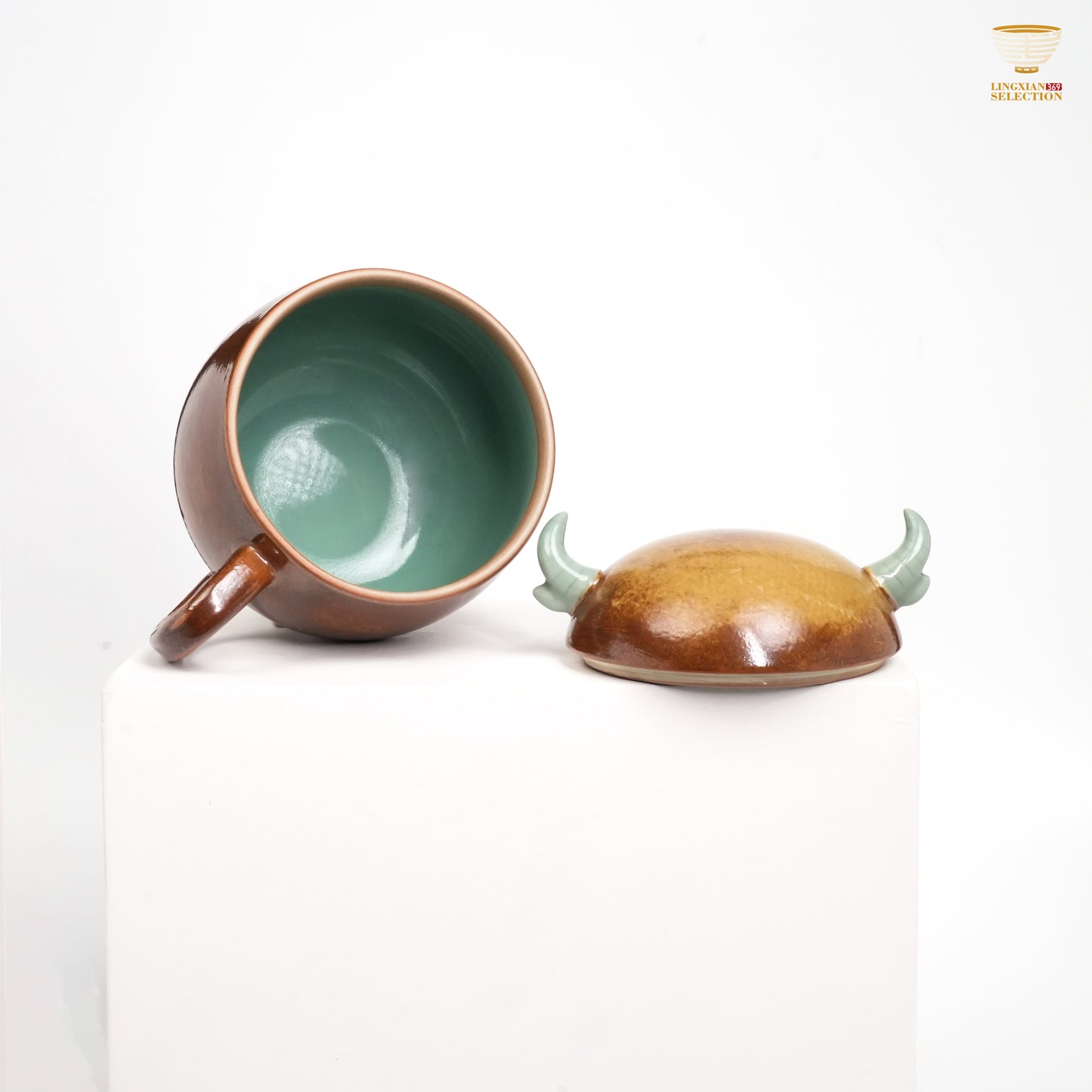 Jin Hongyang · Wood-Ash Glaze Mug Series｜High-Fired Wood Kiln · Handmade Ceramic Art · Unique Creative Design · Ideal for Daily Beverages