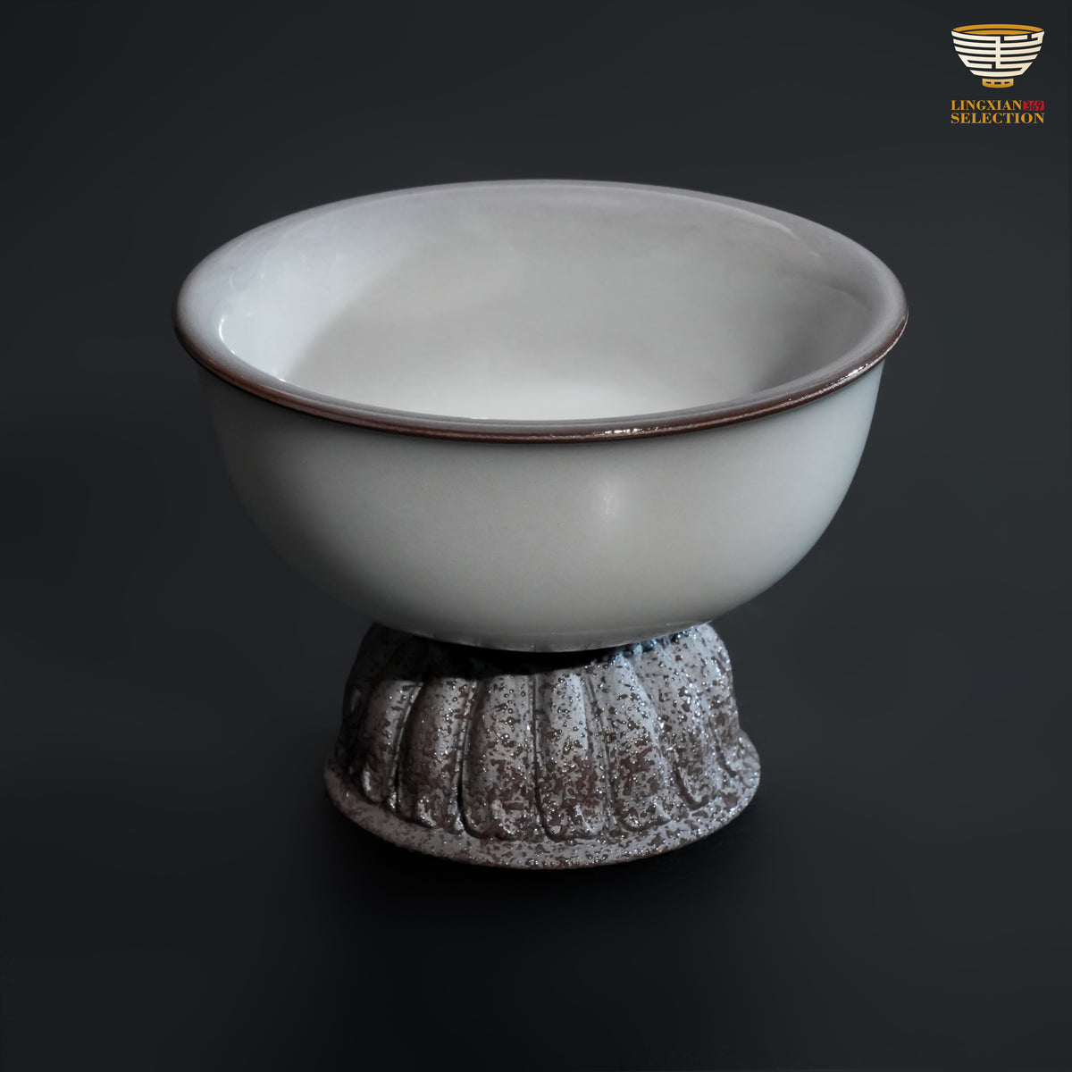Wu Jun · Stemmed Lotus Pedestal Cup｜Stone-Inspired Base, Pure Glaze, A Vessel of Contemplation