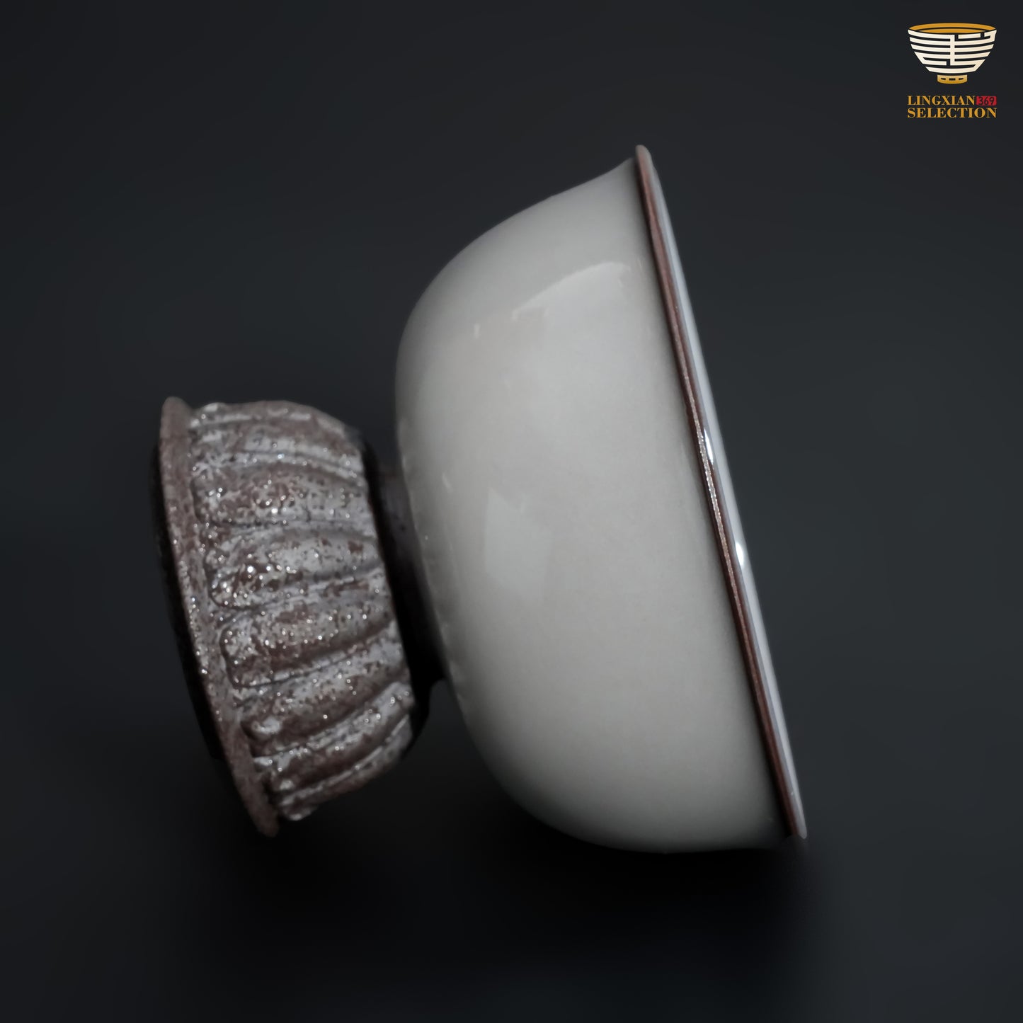 Wu Jun · Stemmed Lotus Pedestal Cup｜Stone-Inspired Base, Pure Glaze, A Vessel of Contemplation