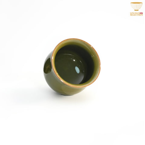 Jin Hongyang · Plum-Green Series Teacup｜Elegant Official Glaze · Handcrafted Artistry · Timeless Heritage Revived · A Curated Choice for the Tea Table