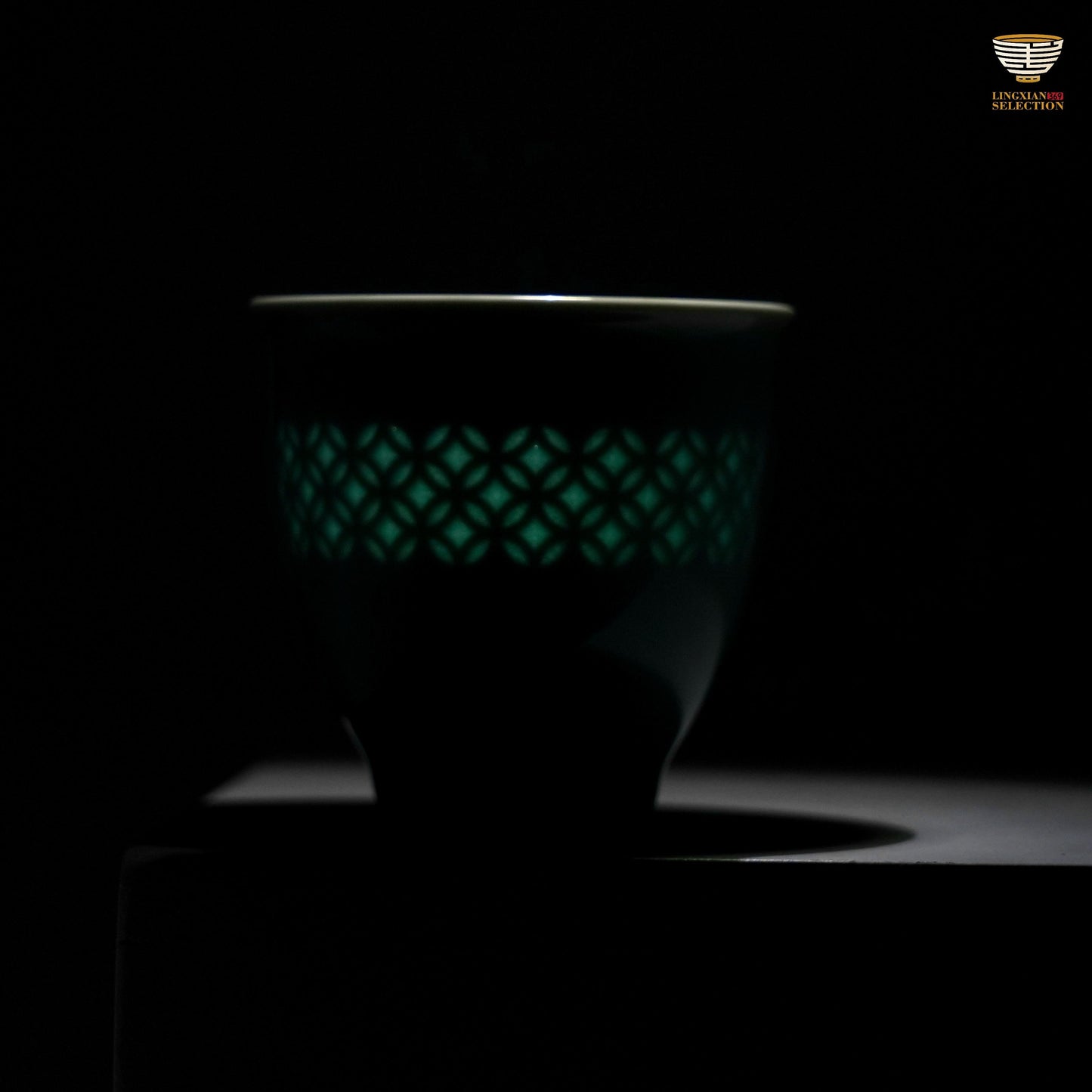 【Celadon Window Cup From Lei Huixian】Celadon Hollow-carved Teacup with Translucent Geometric Pattern – Elegant Gongfu Tea Ceremony Cup