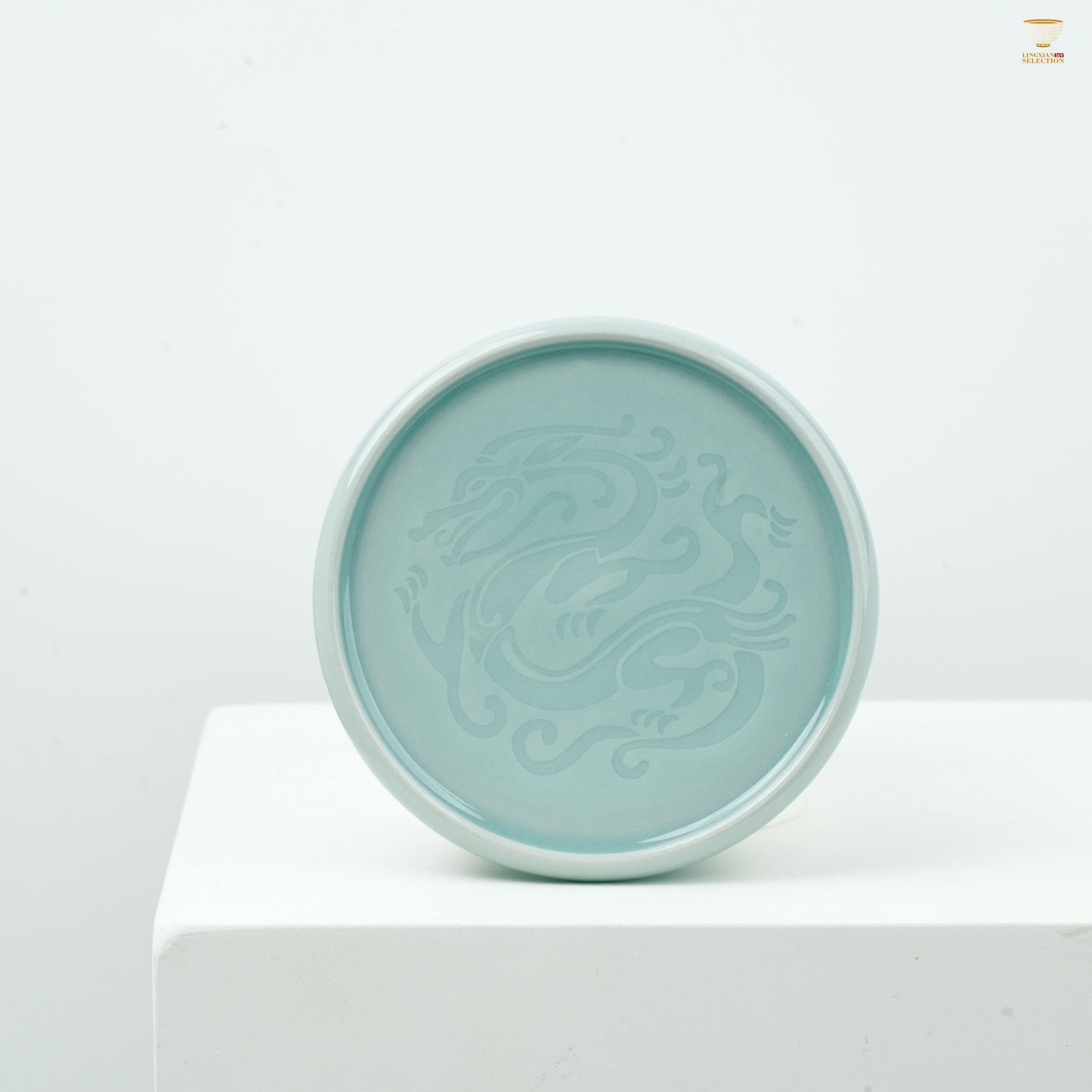 [Huang Can Celadon | Black Glaze Elegance] Handcrafted Chinese Teaware– Shadow Celadon Water tank with Dragon Relief Saucer ｜High-Fired Porcelain · Oriental Aesthetics · Collectible Quality Drinkware